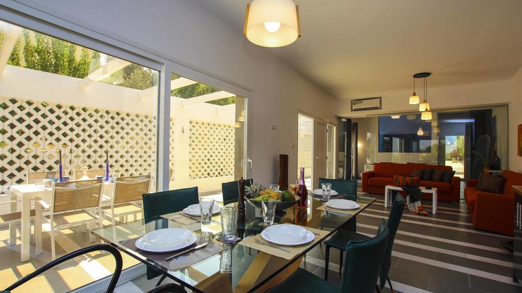 איקסיה Villa Elpiniki מראה חיצוני תמונה