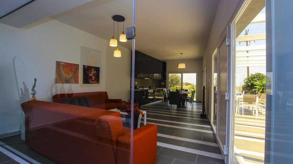 איקסיה Villa Elpiniki מראה חיצוני תמונה
