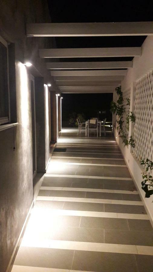 איקסיה Villa Elpiniki מראה חיצוני תמונה