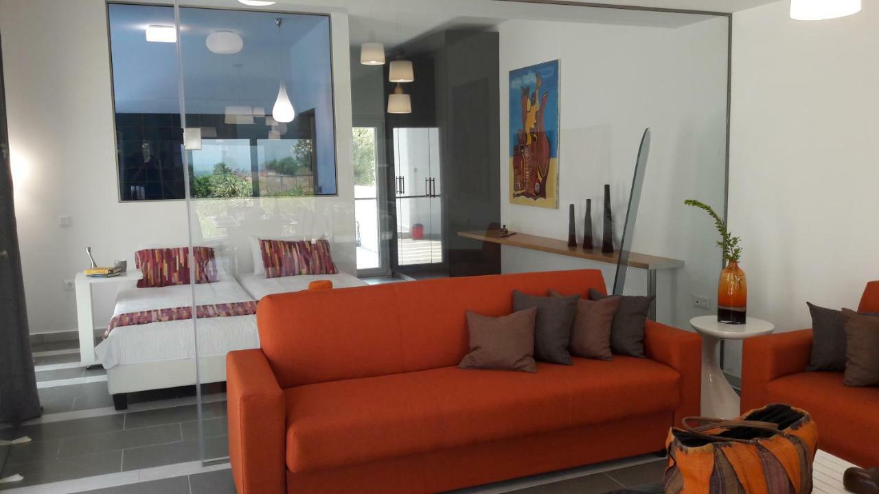 איקסיה Villa Elpiniki מראה חיצוני תמונה